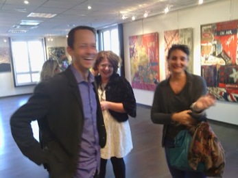 l'artiste peintre Sophie COSTA, lors de son vernissage